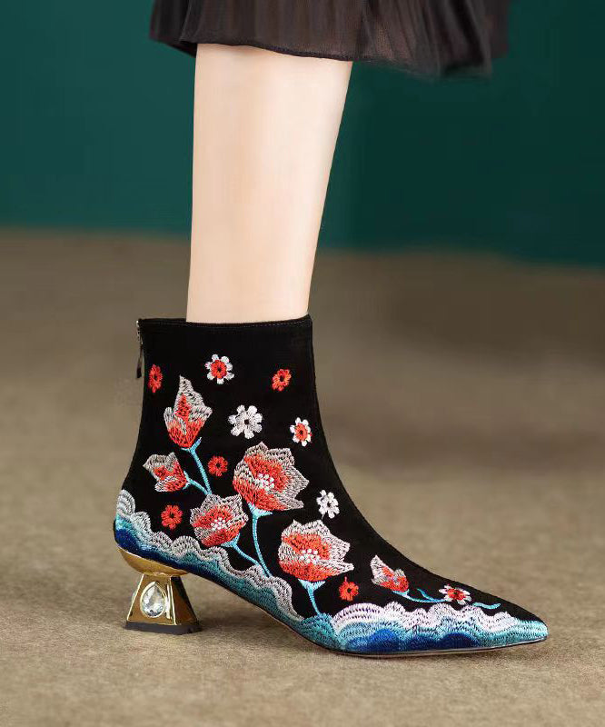 Chinese Style Black Flower Embroidered Pointed Toe Short Boots CZ1018