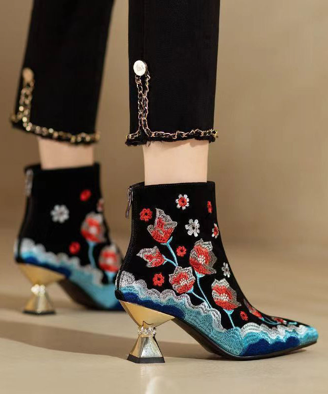 Chinese Style Black Flower Embroidered Pointed Toe Short Boots CZ1018