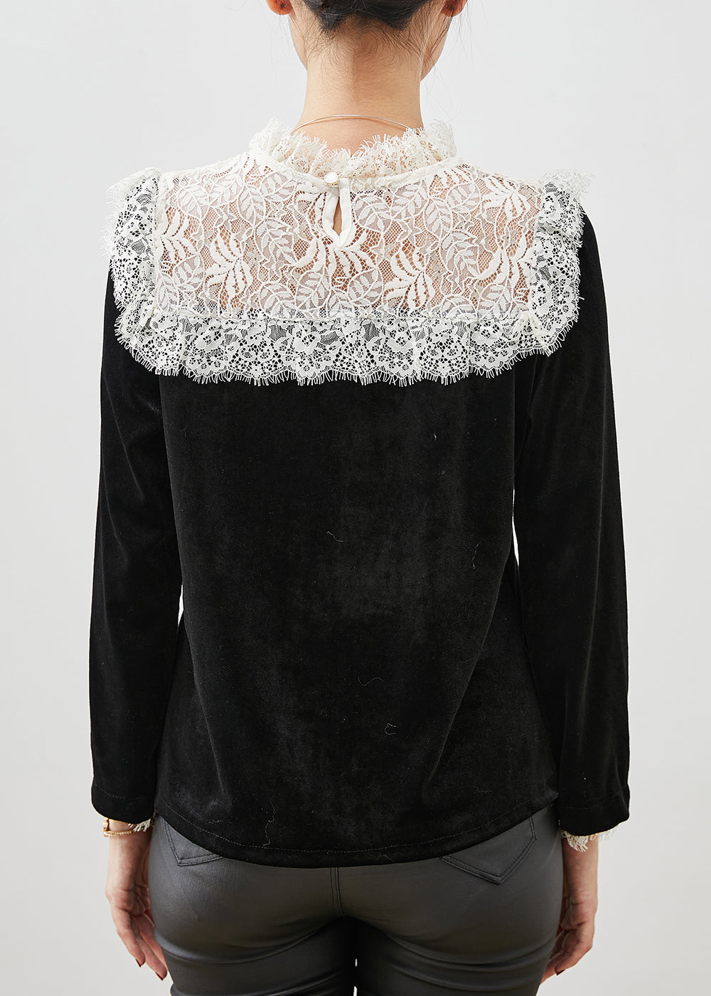 Fitted Black Lace Patchwork Silm Fit Velour Blouses Spring YU1057