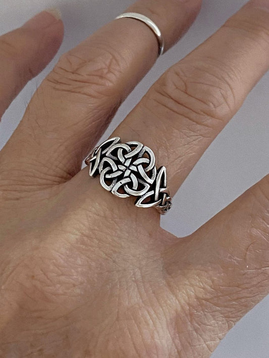 Casual Silver Ethnic Pattern Metal Ring Viking Vintage Women's Jewelry cc13